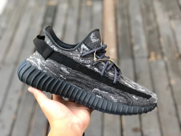 350v2 schwarz grau kostengünstige Version Adidas Yeezy 350 V2 schwarz grau orange Kokosnuss ID4811