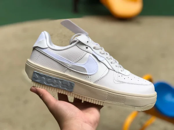 AF1 Off-White Low Nike Air Force 1 AF1 dekonstruierte Low-Top-Freizeitsneaker in heller Farbe DH1290-002