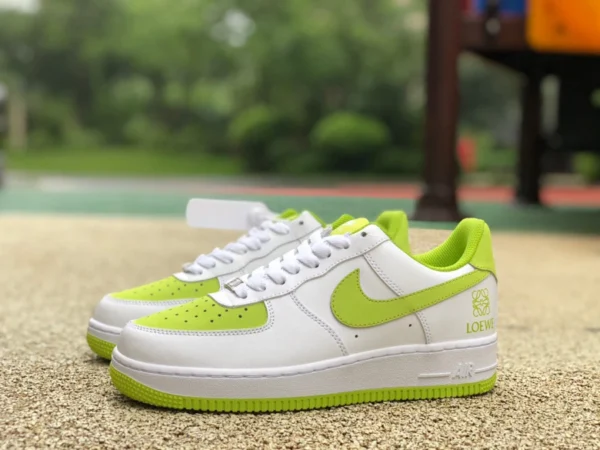 af1 weiß grasgrün niedrig Nike Air Force 1 Low 07 AF1 Freizeitsneaker af1234-002