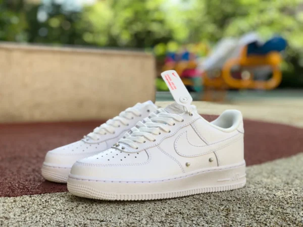 AF1 Pure White Pearl Low Nike Air Force1 AF1 Pure White Pearl Air Force Low-Top-Sneaker DQ0231-100