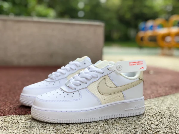 AF1 weiß beige niedrig Nike Air Force 1 07 Ess neue leichte atmungsaktive Sport- und Freizeit-Sneaker DJ9945-100