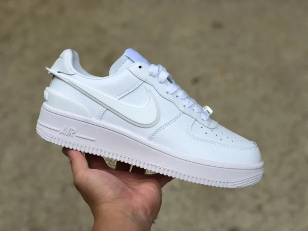 AF1 reinweißer Low-Top-Sneaker Nike Air Force 1 Low SP Low-Top-Freizeitsneaker DD8959-100