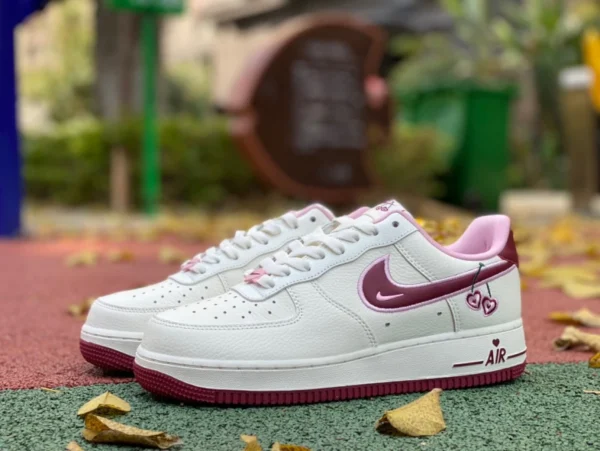 AF1 weiß rosa Kirsche niedrig Nike Nike AF Valentinstag Liebe Air Force 1 07 LX Low-Top Air Force One Sneakers FD4616-161