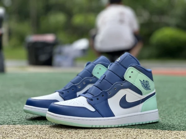 aj1mid blau mint reine Original Air Jordan1 Mid AJ1 blau mint weiß grün Retro-Basketballschuhe 554724-413