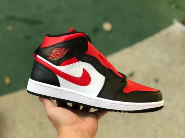 aj1mid schwarz-rote Zehenpartie Pure Original Air Jordan 1 Mid Bred Toe schwarze und rote Zehenmitte Mid-Top-Basketballschuhe 554724-079