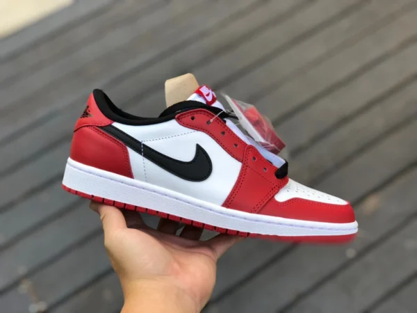 AJ1 Chicago Low Air Jordan 1 Chicago Low 705329-600