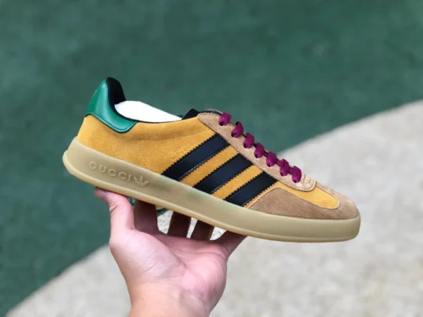 Gucci x Adidas Gucci x Adidas Gucci x Adidas Originals Gazelle „Esquisite Gucci“ Low-Top aus der Antelope-Serie