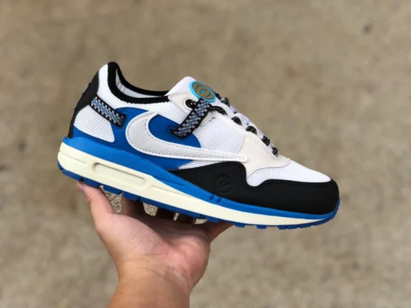 Max1 schwarz und weiß blau Nike Air Max1 /cj do9392-500