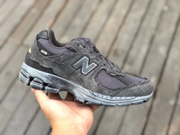 NB2002R Phantom Black President Pure Original New Balance 2002R Protection Pack Phantom Black Destruction Unregelmäßiger Schnitt NB Retro Laufschuhe M2002