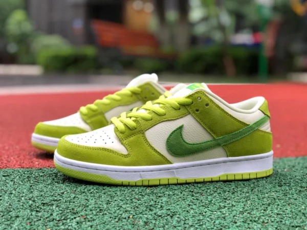 Dunk grüner Apfel niedrig Nike SB Dunk Low weiß grün grüner Apfel Retro-Freizeit-Sneaker DM0807-300