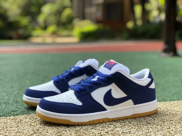 Dunk Los Angeles Dodgers reine Original Nike SB Dunk Low „Los Angeles Dodgers“ Los Angeles Dodgers Skateboardschuhe DO9395-400