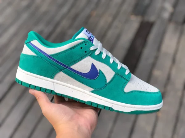 Dunk SE weiß-grüner Doppelhaken, reiner Original-Nike Dunk Low SE Nike Sail, weiß-grüner Doppelhaken-Low-Top-Dekonstruktions-Freizeitsneaker DO9457-101