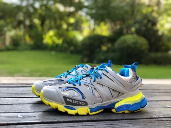 Balenciaga 3.0 grau blau gelb Balenciaga Triple S Papa Schuhe Balenciaga