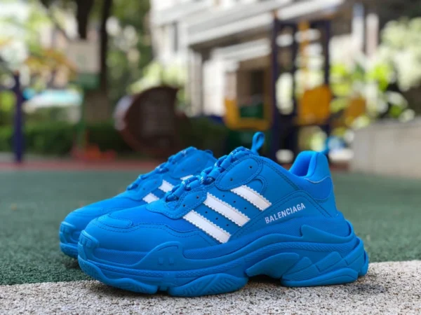 Balenciaga war Co-Branding von Adidas Blue Balenciaga x Adidas Clover Triple S Dad-Schuhen Balenciaga-Sneakern