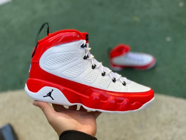 aj9 weißes und rotes Lackleder Air Jordan 9 AJ9 Gym Red gym rotes Lackleder AJ weiße und rote Basketballschuhe in limitierter Auflage 302370-160