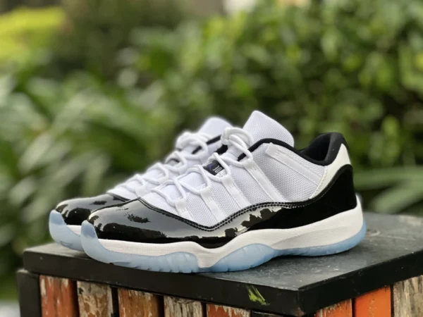 aj11 schwarz und weiß niedrig Damen aktuelle Fotos Air Jordan 11 AJ11 Low Concord Kangkou schwarz und weiß GS 528896-153