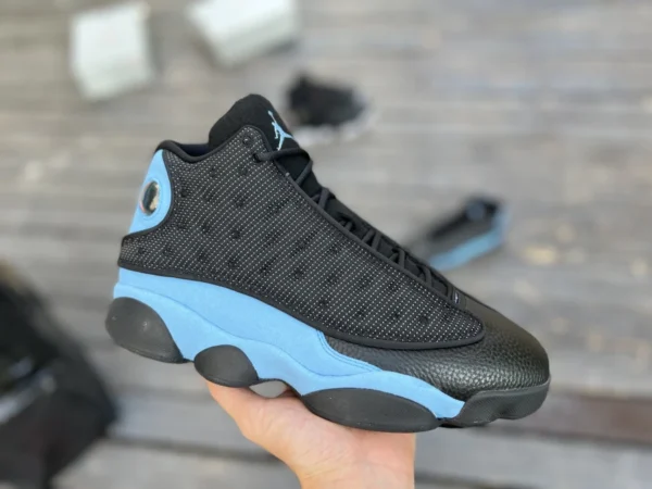 aj13 schwarz und blau Paul Air Jordan 13 „Black/University Blue“ schwarz und blau Paul 3M reflektierend dj5982-041