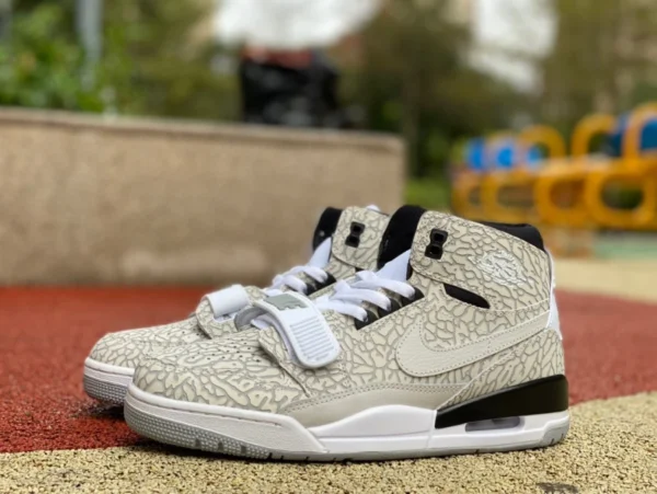 aj312 High-Top mit weißem Crackle-Muster AirJordan Legacy 312 Drei-in-Eins-High-Top mit weißem Crackle-Muster av3922-100