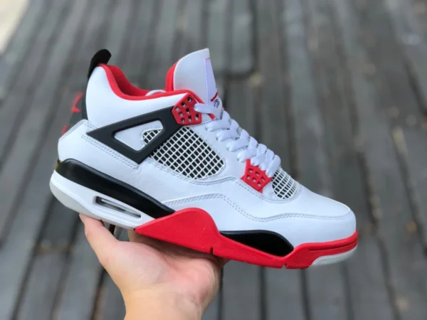 aj4 flammenrot Air Jordan 4 AJ4 schwarz und weiß rot flammenrot 2020 Replik DC7770-160