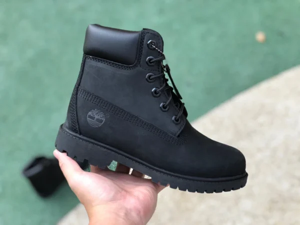 Timberland schwarze High-Top- Schuhe mit sieben Löchern für Herren und sechs Löcher für Damen. Gegenkonsistente Damengröße normal Herrengröße größer Timberland Timberland 6-Zoll-leichte Martin-Stiefel