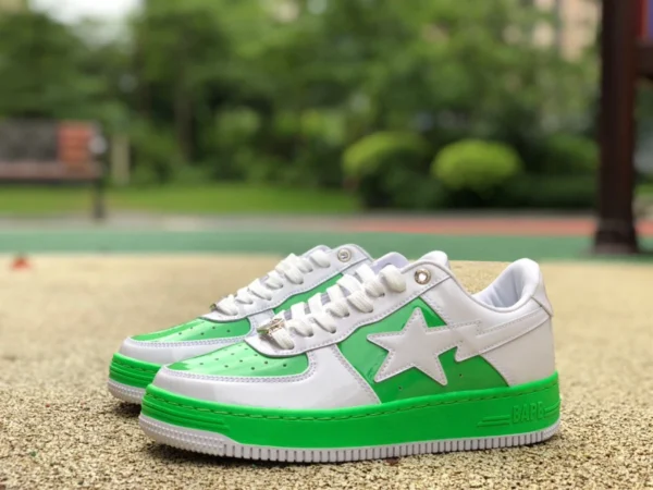 Apeman weißes und grünes Lackleder neue Version BAPE STA SK8 neue Sneakers Star Freizeitschuhe Apeman Low-Top-Sportschuhe