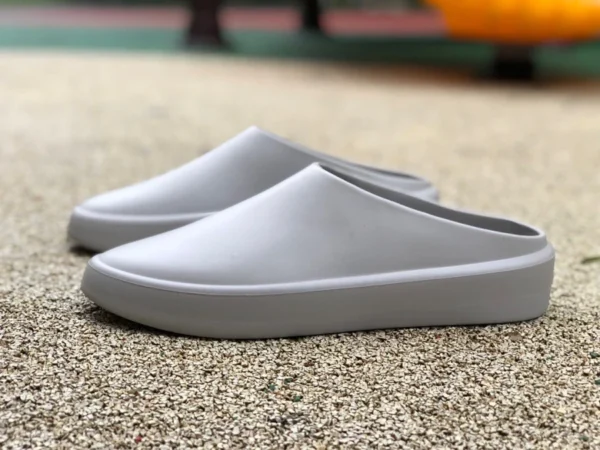 Nebel Slip-on Fear of God 7th The California Slip-on lässige Hausschuhe grau FG80-100EVA-Concrete