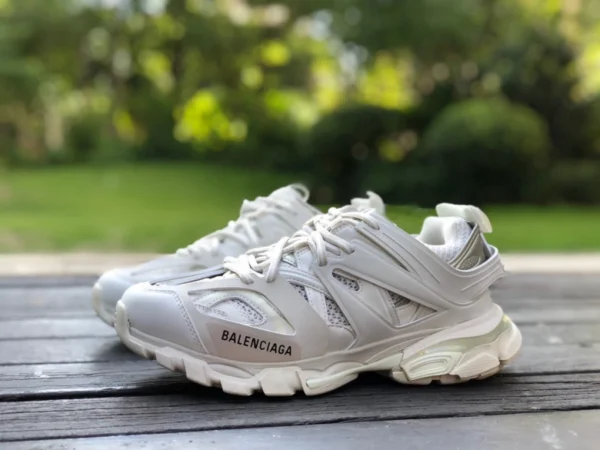 Balenciaga 3.0 reinweiße Balenciaga Triple S Papa-Schuhe Balenciaga