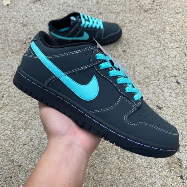 Dunk Tiffany & Co. x Nike Air Force 1 Low Tiffany-Co-Branding-Sneaker GT0627-332