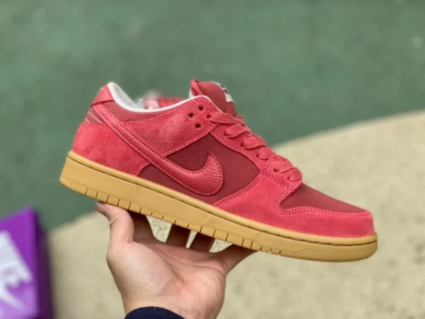 Dunk Red Raw Rubber Pure Original Nike Dunk SB Low Low-Top-Sneakers aus ziegelrotem Raw Rubber DV5429-600