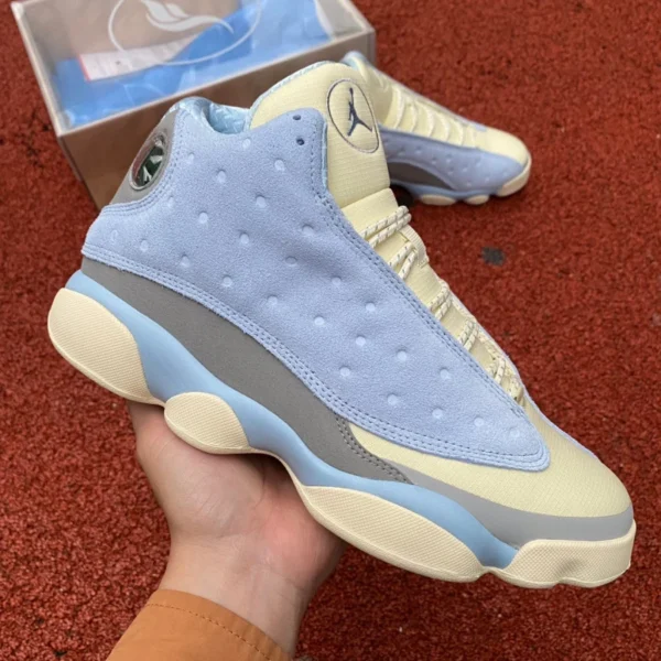 aj13 hellblau North Carolina kostengünstige Version der ersten Schicht aus echtem Carbon SoleFly x Air Jordan 13 AJ13 gemeinsame Retro-Basketballschuhe hellblau DX5763-100