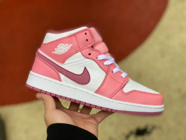 aj1mid rosa und weiß Air Jordan 1 Mid GS AJ1 mittelhohe Freizeit-Basketballschuhe für Damen in Rosa und Weiß DQ8423-616