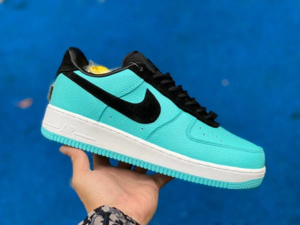 Air Force Reverse Tiffany Co-Branding kostengünstigste Version TIFFANY & CO./Tiffany x Nike Air Force 1 Low 11837" Tiffany Co-Branding trendige Retro-Sneaker