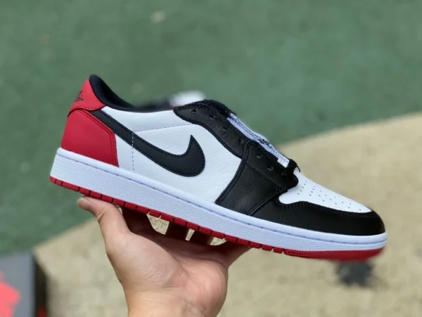 aj1 black toe low dg pure original Air Jordan 1 Low OG Black Toe 2023 version CZ0790-106