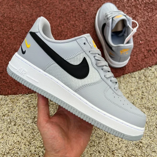 AF1 grau Nike Air Force 1 '07 Nike Low-Top Air Force 1 Sneakers fd0666-002