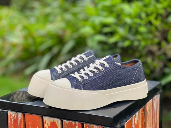 MARNI Mode-Schnürsneaker MARNI Pablo aus schwarzem Denim für Damen