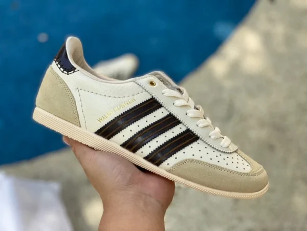 Adidas hat die cremefarbenen Adidas x Wales Bonner Japan als Co-Branding japanischer Retro-Sport-Freizeitschuhe für Herren und Damen GY5748 gebrandet