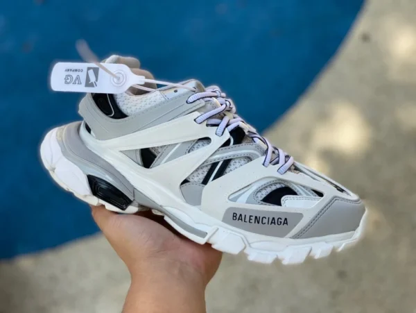 Balenciaga 3.0 weiß, grau und schwarz Balenciaga Triple S Papa-Schuhe Balenciaga