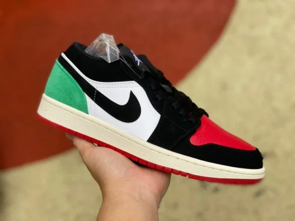 aj1 schwarz grün rot Street Ball Low Air Jordan 1 Low „Quai 54“ verschleißfester atmungsaktiver Low-Top Retro Schwarz Grün Rot FQ6703-100