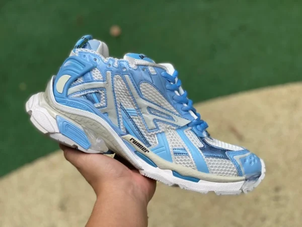 Balenciaga 7.0 North Carolina Blue M reiner originaler Balenciaga Runner Grafhti Mesh-Schnürschuh mit niedrigem Schnitt für Sport und Freizeit