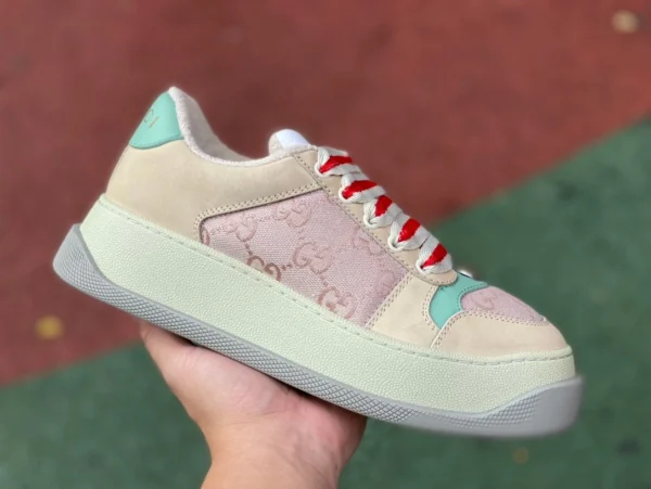 Gucci dickbesohlte, mollige Reisnudeln, rein original GUCCI Gucci Screener, molliges Leder, GG-Canvas, dickbesohlte, modische Schnürsneaker für Damen in Rosa und Beige