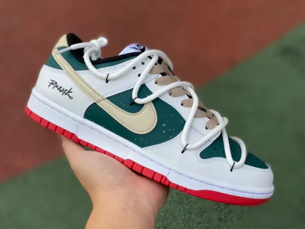 Dunk-Riemen weiß und grün Nike Dunk Low Low-Cut-Sneaker FD9762-061