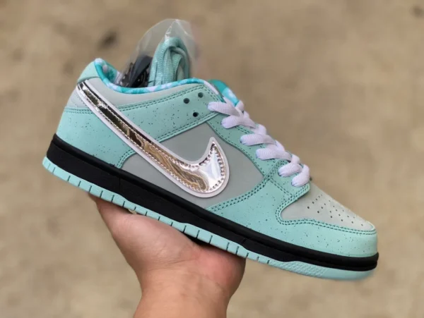 Dunk Tiffany & Co. x Nike Dunk Low Tiffany gemeinsame Low-Top-Sneaker BV1310-402