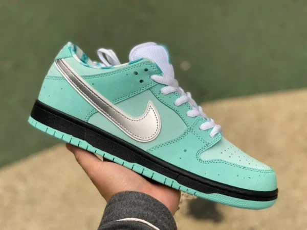 Dunk Tiffany Joint Pure Original Tiffany & Co. x Nike Dunk Low Tiffany Joint Sneakers Low Top BV1310-402