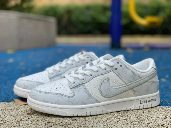 Dunk weiß grau LV-Druck Nike Dunk x Louis Vuitton FC1688-183