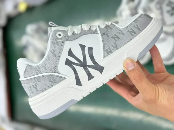 MLB NY bedruckte Papa-Schuhe, originale MLB-exklusive, kratzbare, fälschungssichere Code-Qualitätsverbesserung, bedruckte Internet-Promi-Papa-Schuhe,