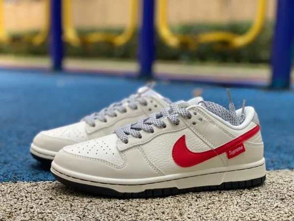 Dunk Sup weiß und rot Nike Dunk Low x supreme DQ1098-333