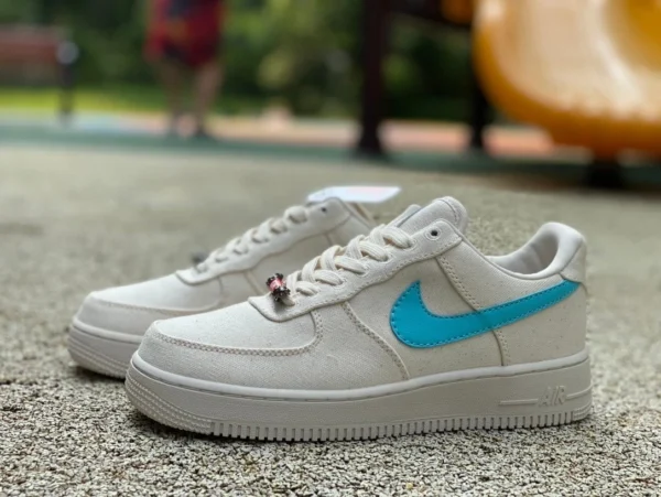 Air Force af1 beige blau RTFKT x Nike Air Force 1 Human rutschfeste, verschleißfeste Low-Cut-Sneaker weiß blau FQ3954-100