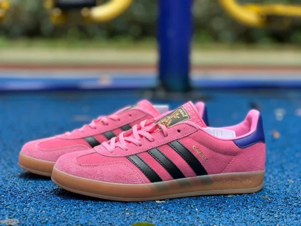 Adidas Originals Samba Pink Blue Channel Pure Original adidas Originals Samba bequeme und vielseitige stoßdämpfende leichte Low-Top-Sneaker IE7002