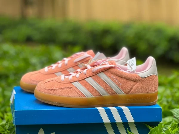 Adidas Training Tender Pink ADIDAS Clover GAZELLE INDOOR Low-Top-Retro-Casual-Moral-Trainingssneaker IE2946